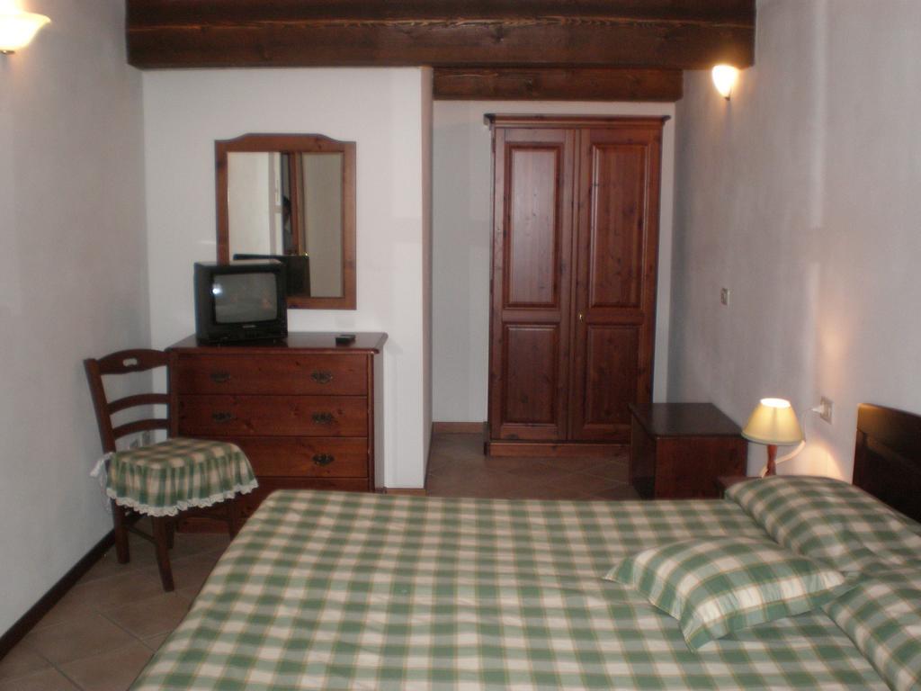 Locanda La Gozzetta Santa Luce Ruang foto