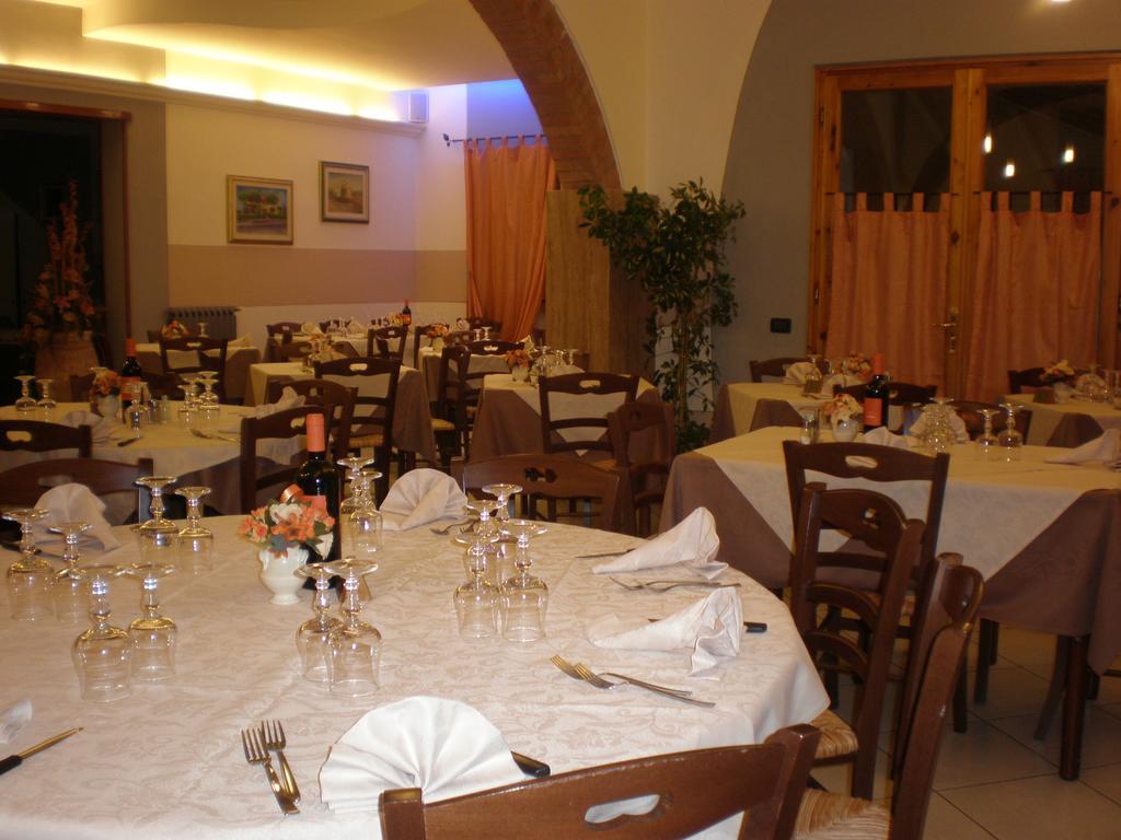 Locanda La Gozzetta Santa Luce Bagian luar foto