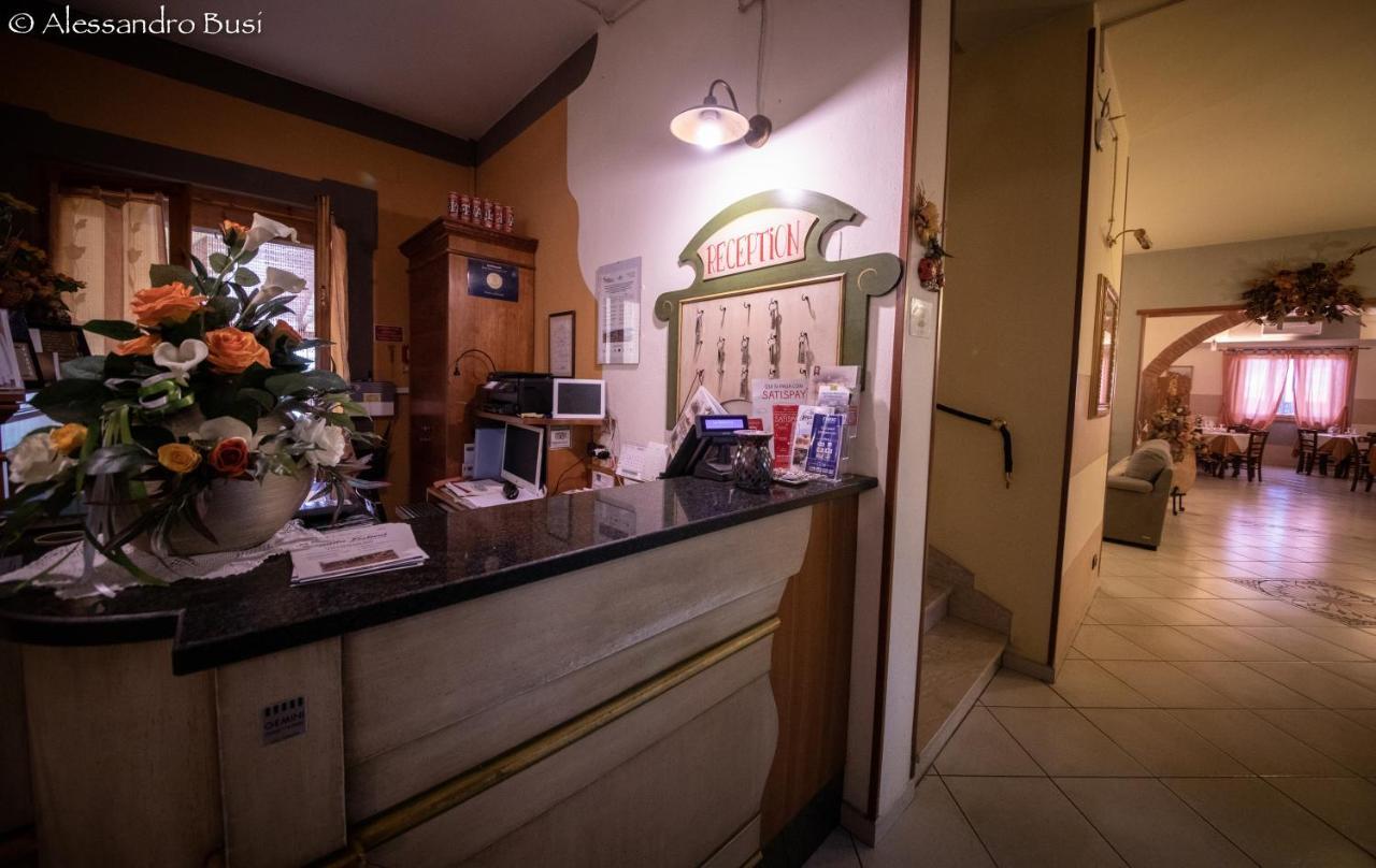 Locanda La Gozzetta Santa Luce Bagian luar foto
