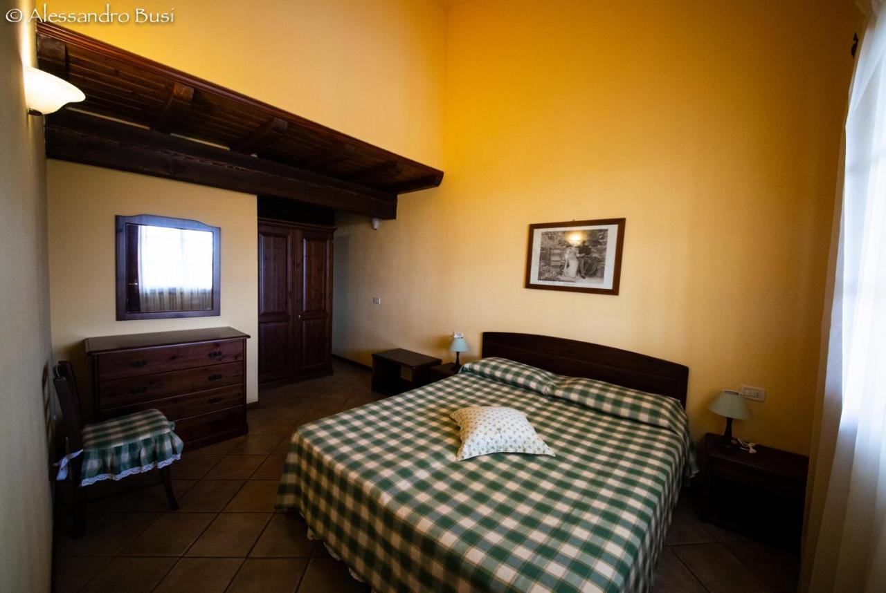 Locanda La Gozzetta Santa Luce Bagian luar foto